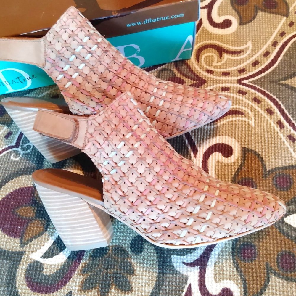 NWB Diba True Woven Leather Sling Back Shoes w/Chunky Heels Size 10M